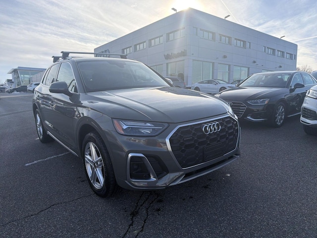 Photo of 2023 Audi Q5 