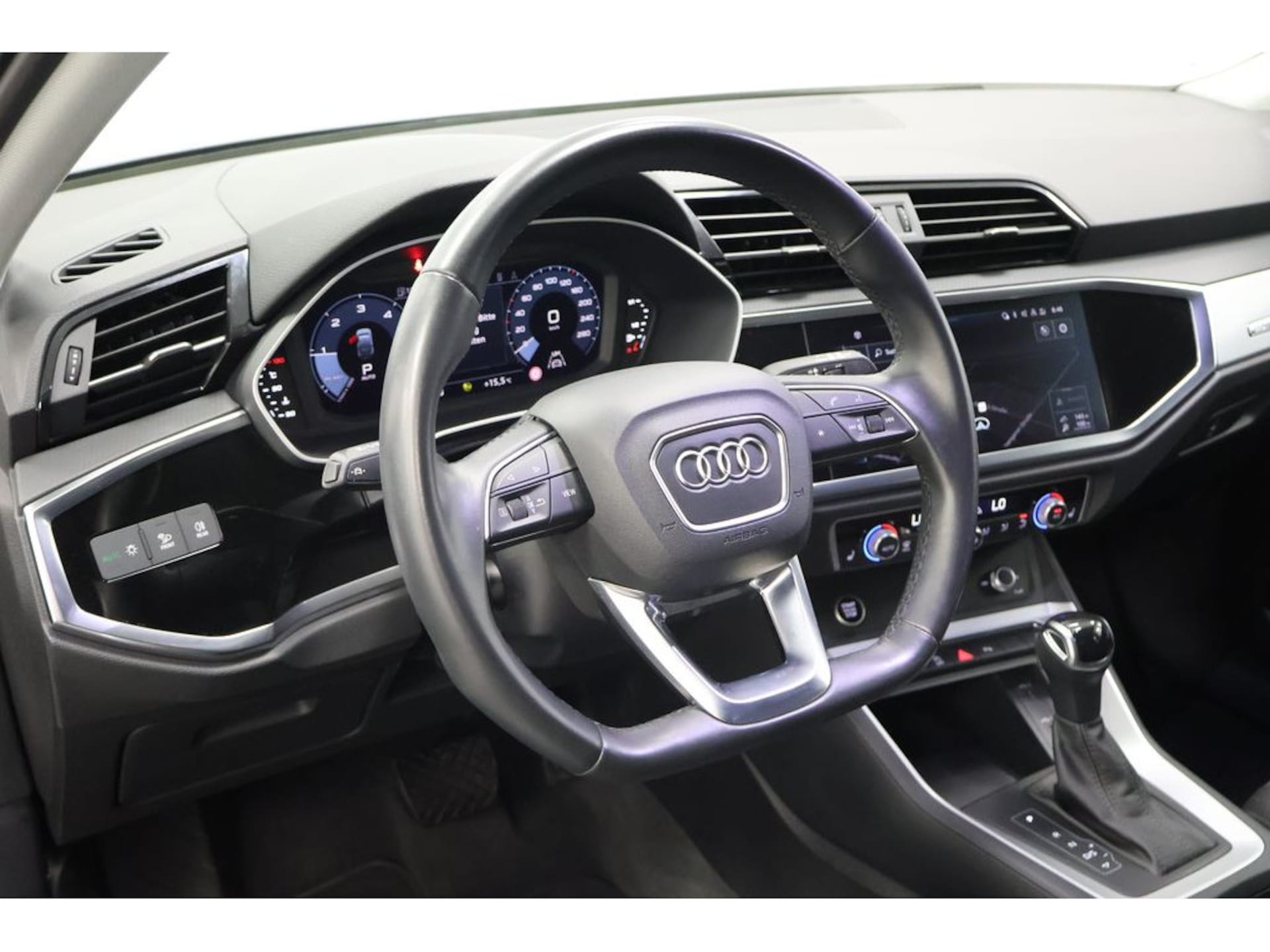 Audi Q3 Sportback S line