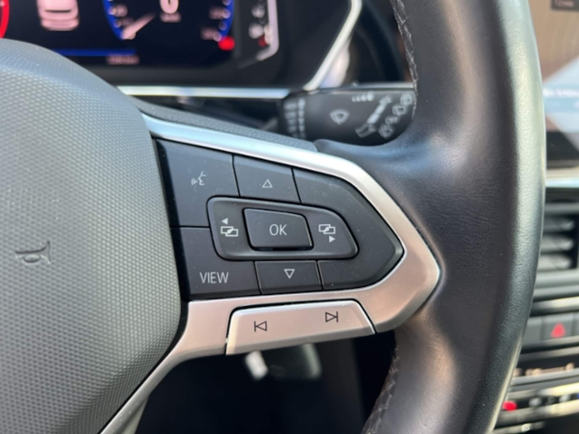 Volkswagen T-Cross Style