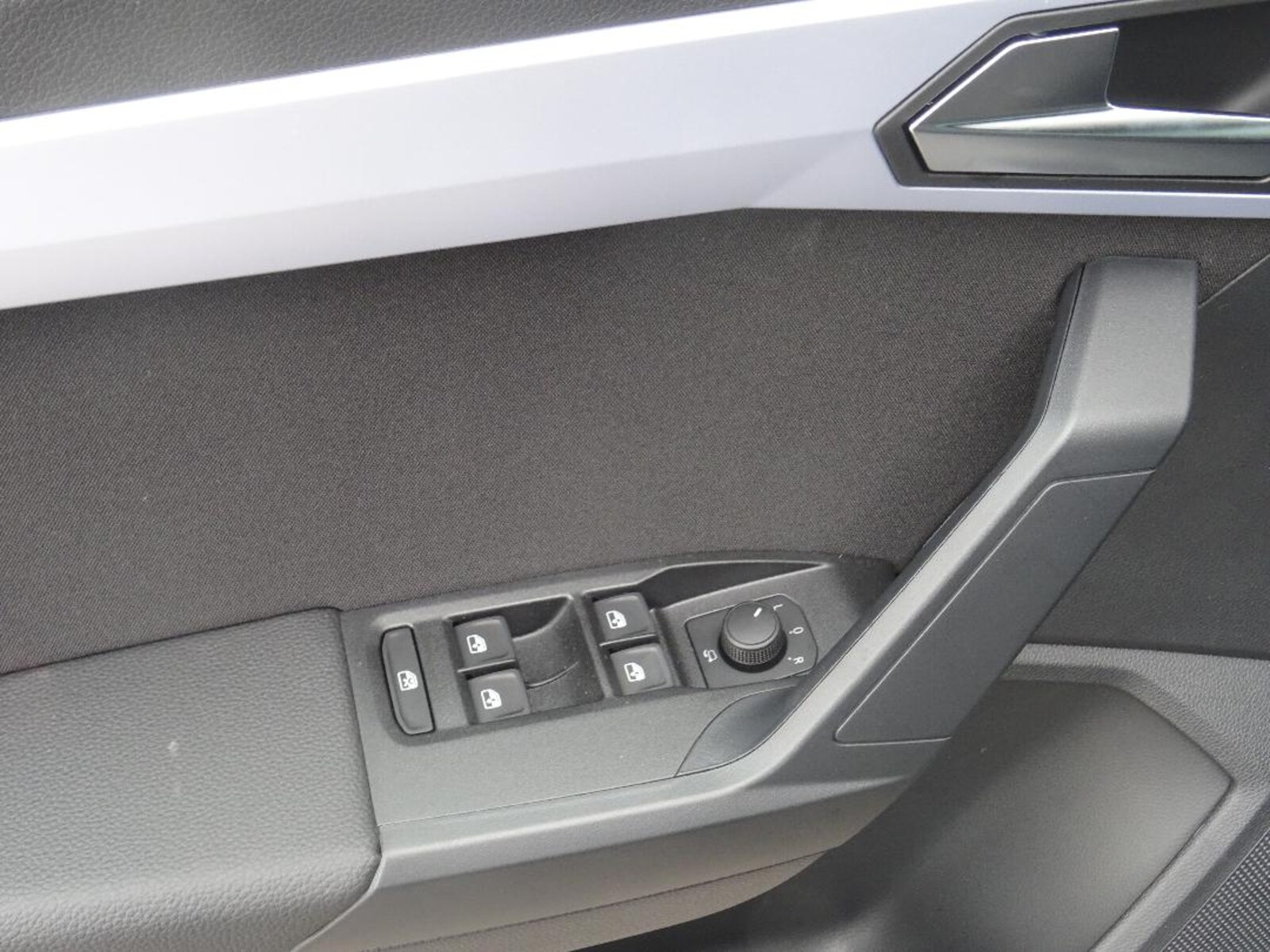 SEAT Arona – Bild 13