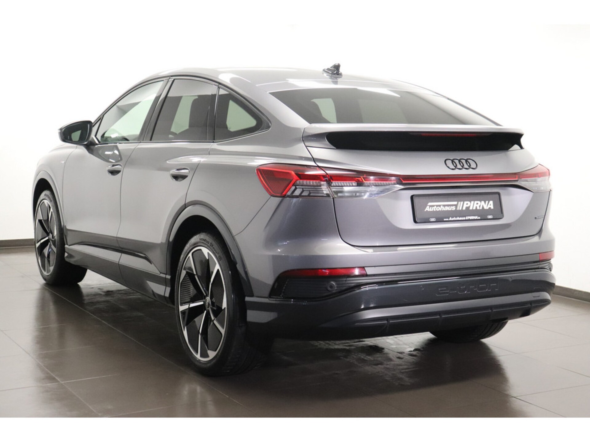 Audi Q4 Sportback e-tron