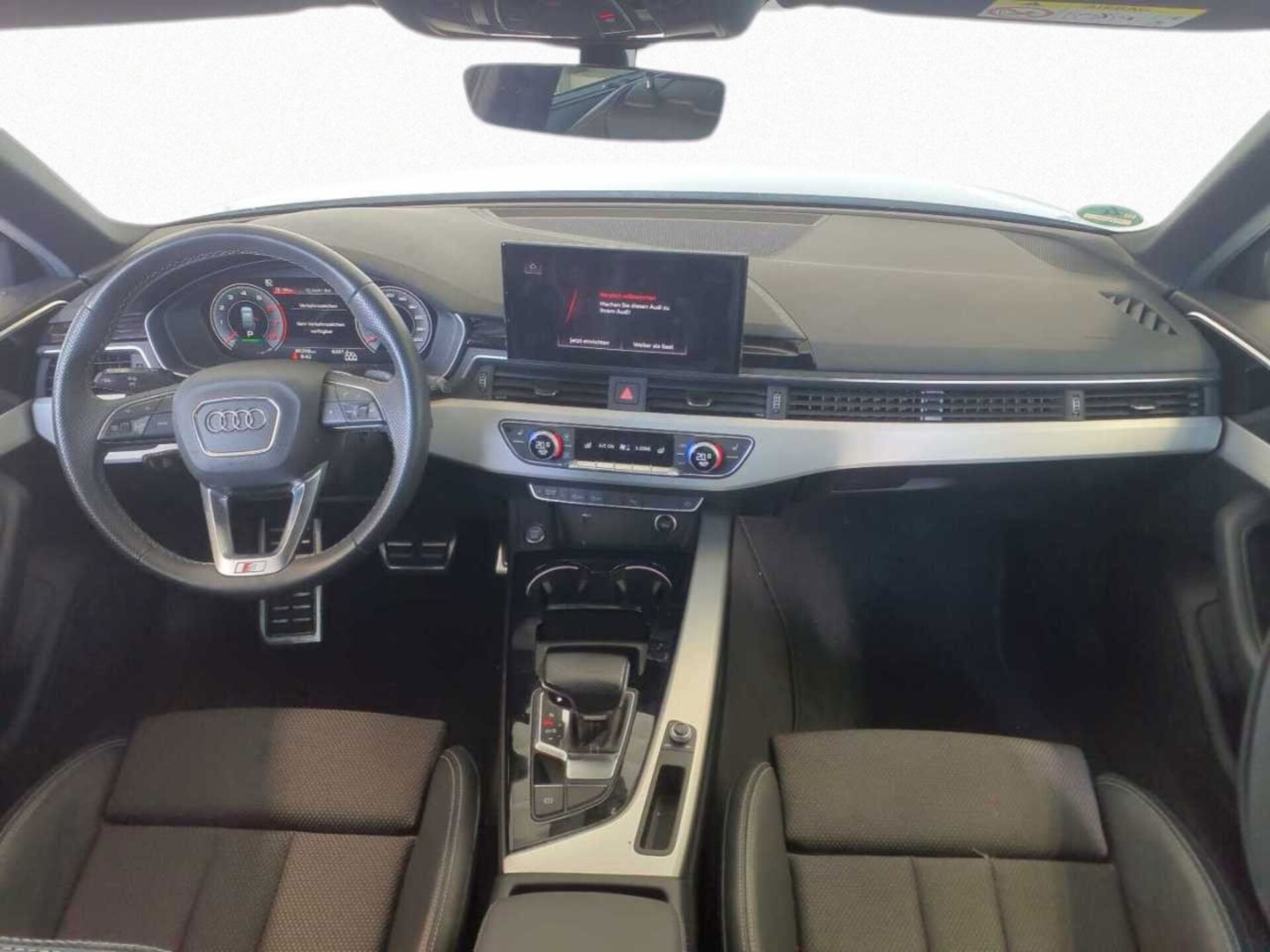 Audi A4 Avant S line