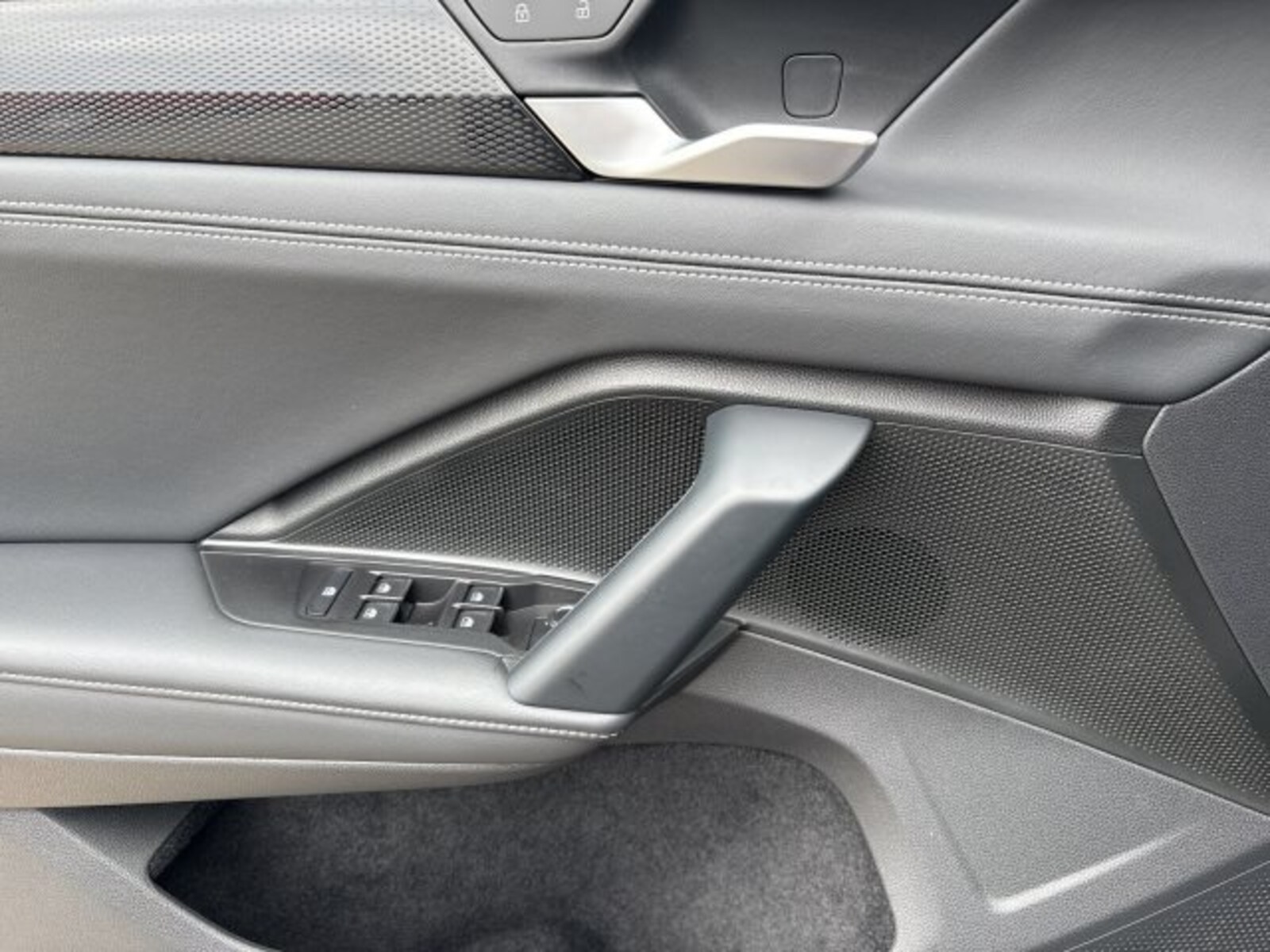 Volkswagen Tiguan – Bild 9