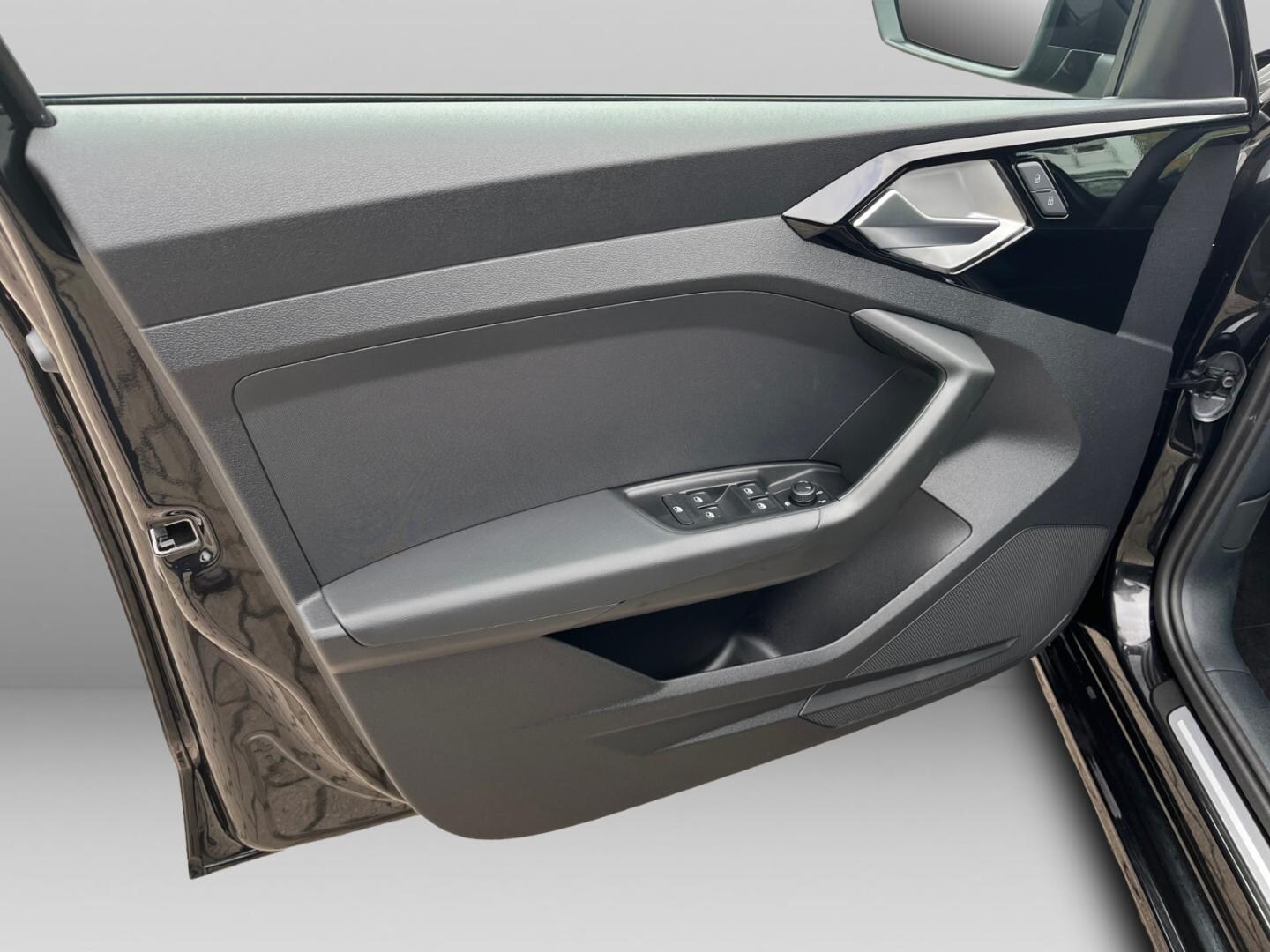 Bild über Audi A1 Sportback advanced 25 TFSI Schaltgetriebe - für weitere Informationen kontaktieren Sie den Audi Partner