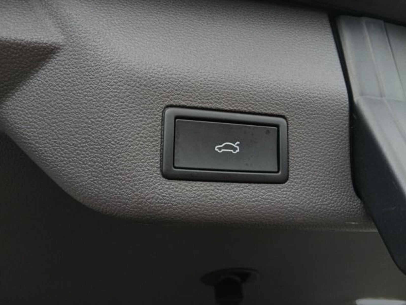 Volkswagen Multivan – Bild 18