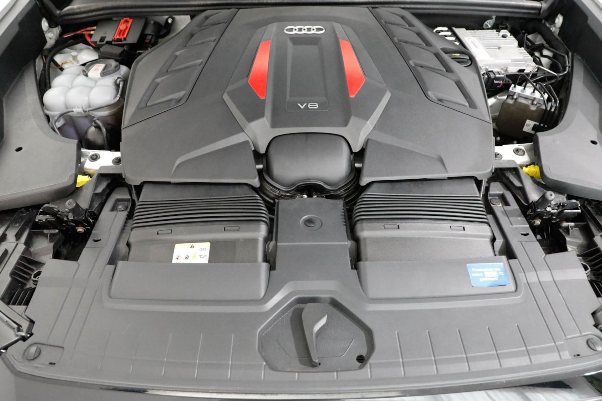 Audi SQ8 SUV
