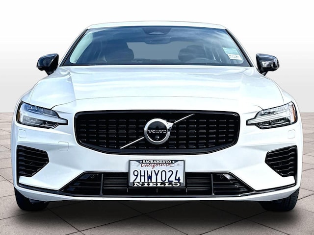 2023 Volvo S60 Recharge Plug-In Hybrid