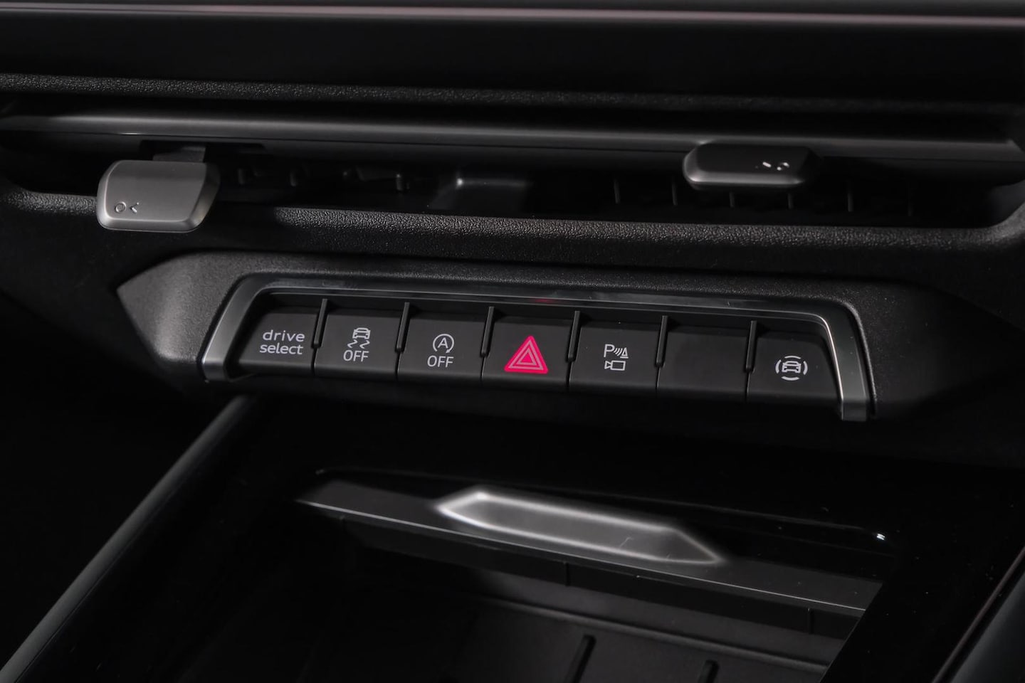 Image about Audi Q3 SUV TFSI quattro 150 kW launch edition