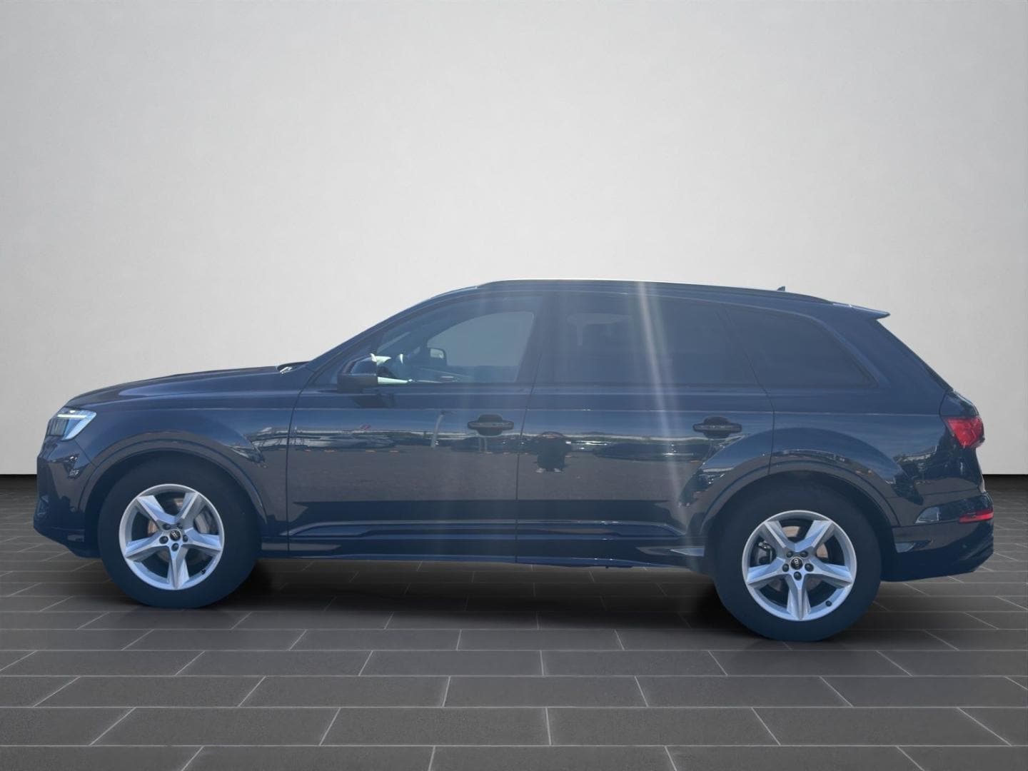 Bild über Audi Q7 SUV S line 45 TDI quattro tiptronic - für weitere Informationen kontaktieren Sie den Audi Partner