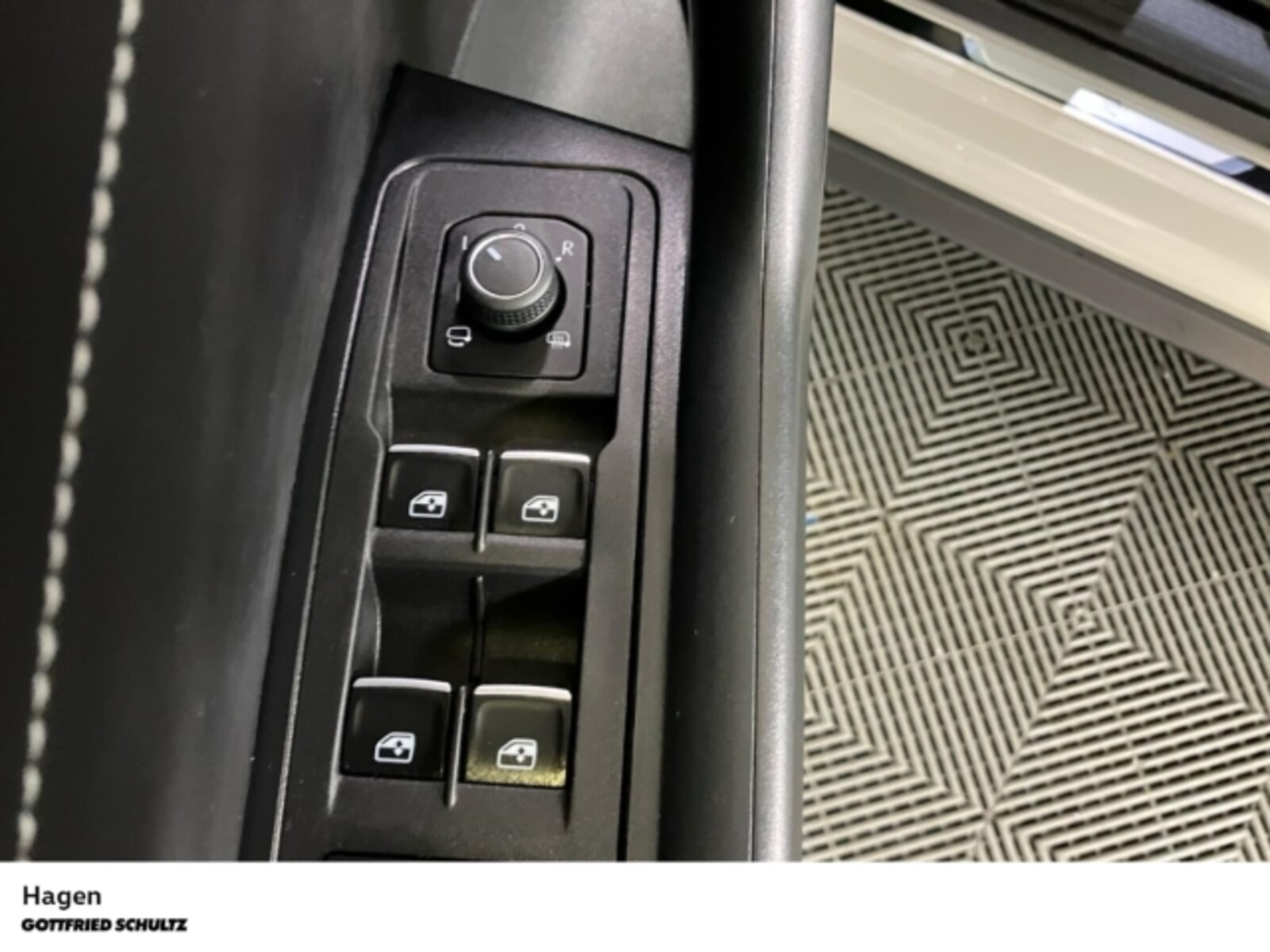 Volkswagen T-Roc – Bild 9
