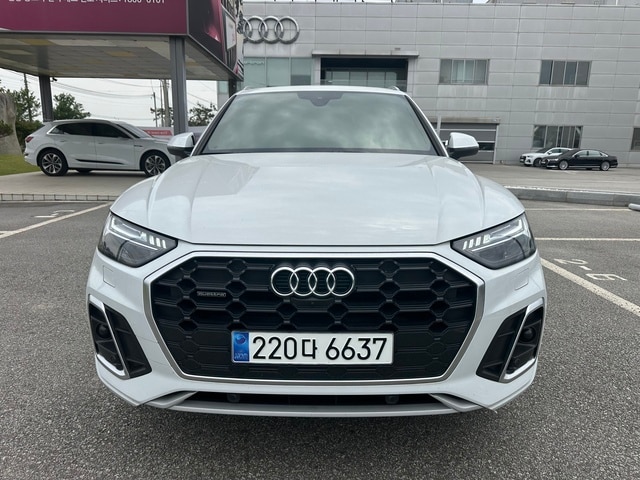 Audi Q5 45 TFSI quattro Premium 195 265 kW hp S tronic 4