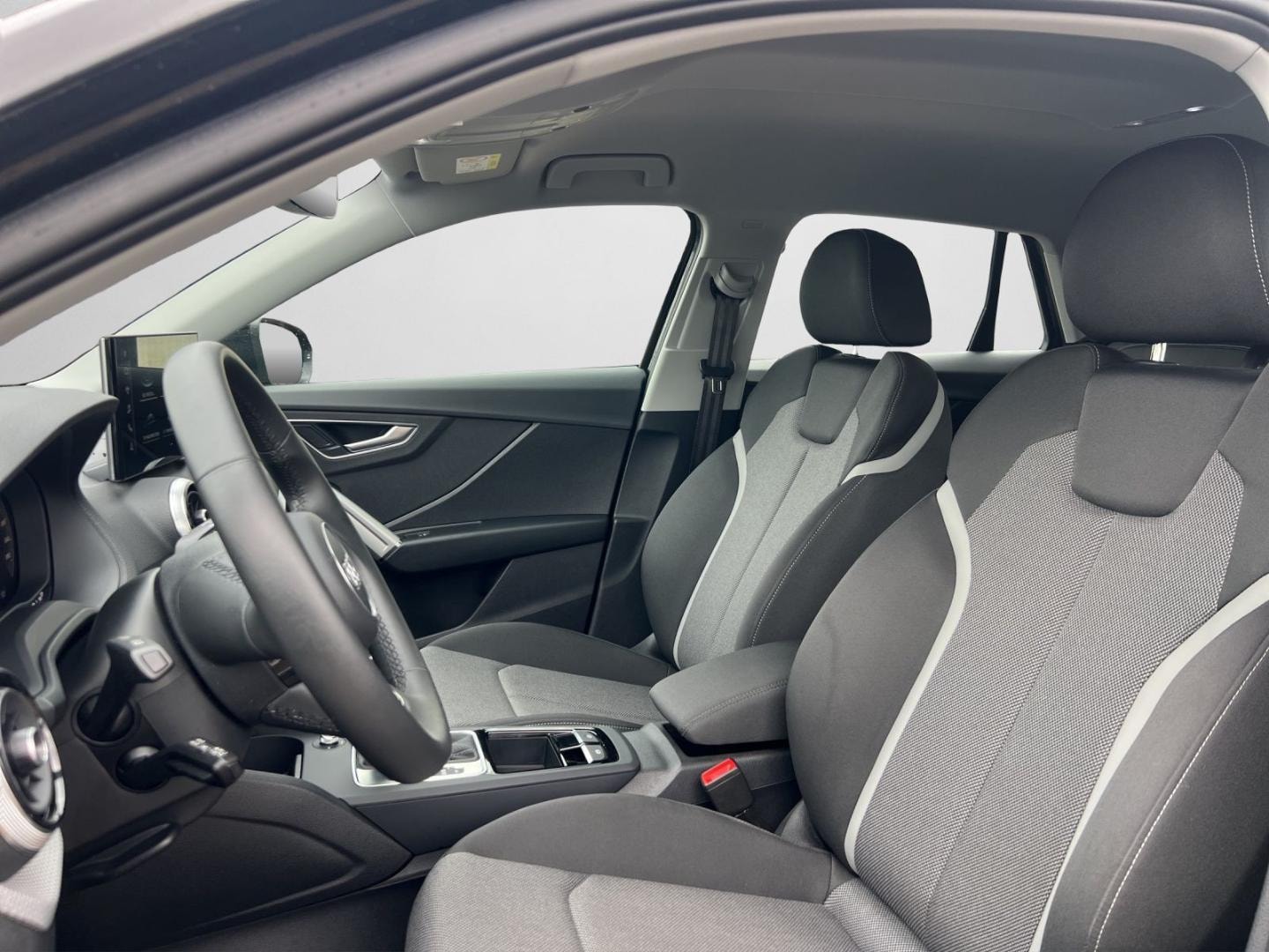 Bild über Audi Q2 S line 35 TFSI S tronic - für weitere Informationen kontaktieren Sie den Audi Partner