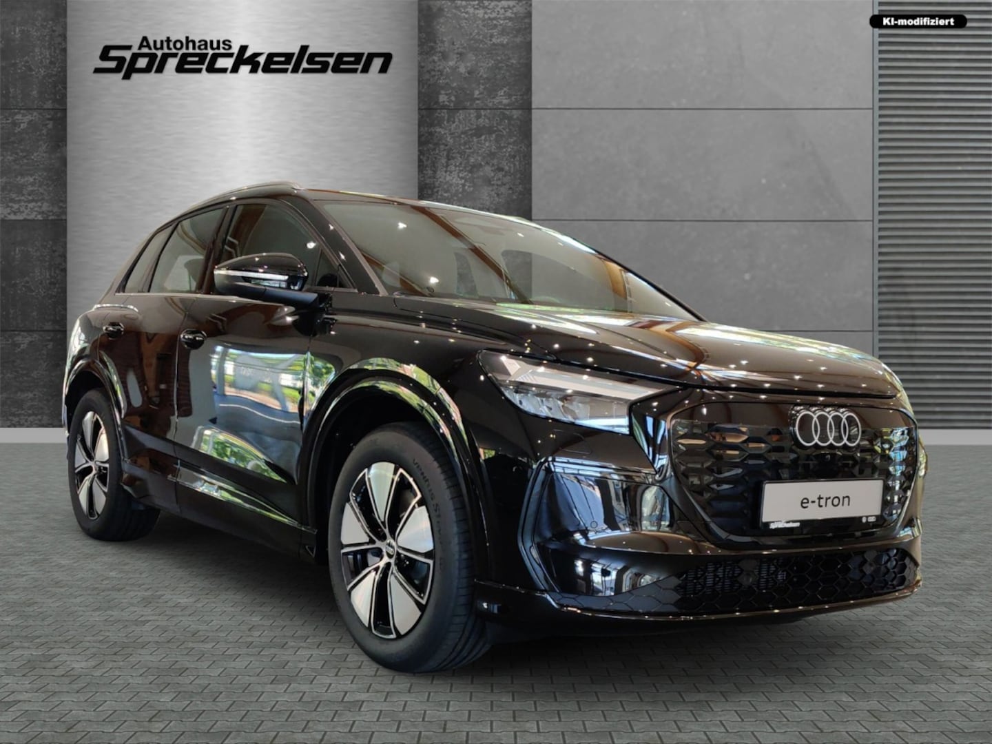 Bild über Audi Q4 SUV e-tron e-tron performance 210 kW - für weitere Informationen kontaktieren Sie den Audi Partner