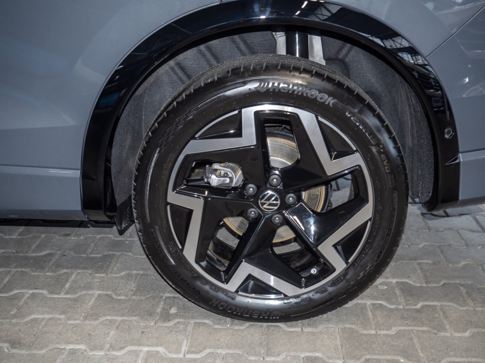 Volkswagen Tiguan – Bild 8
