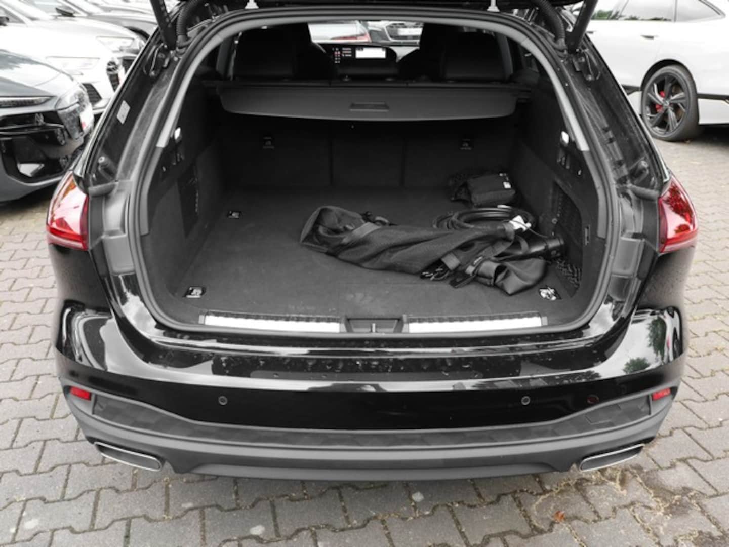 Bild über Audi A5 Avant e-hybrid e-hybrid quattro 220 kW S tronic - für weitere Informationen kontaktieren Sie den Audi Partner