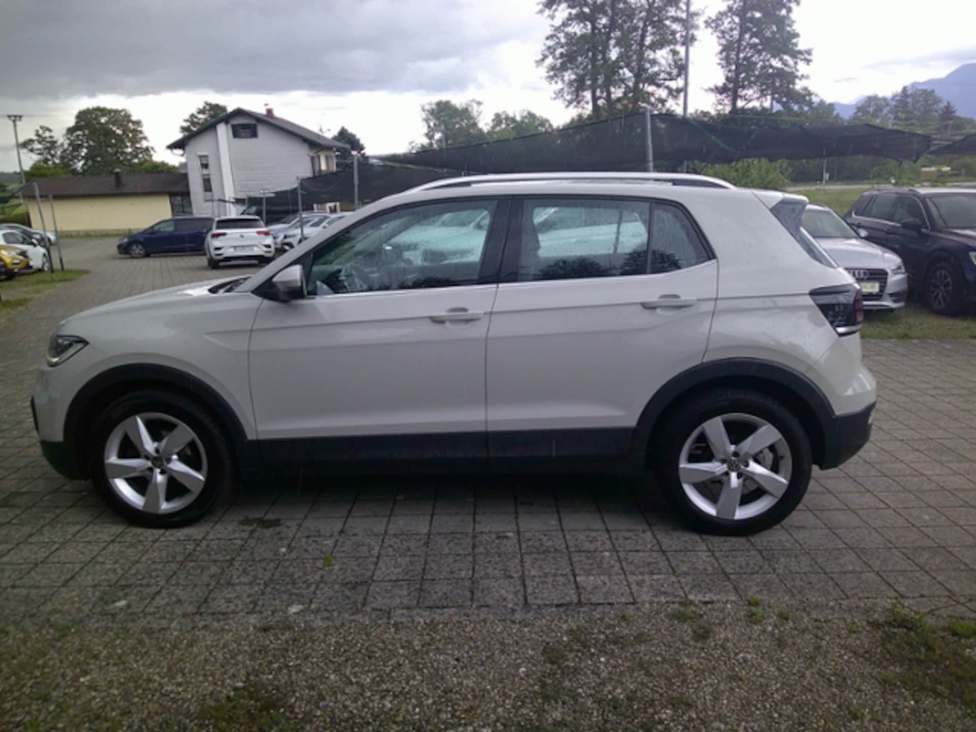 Volkswagen T-Cross Style