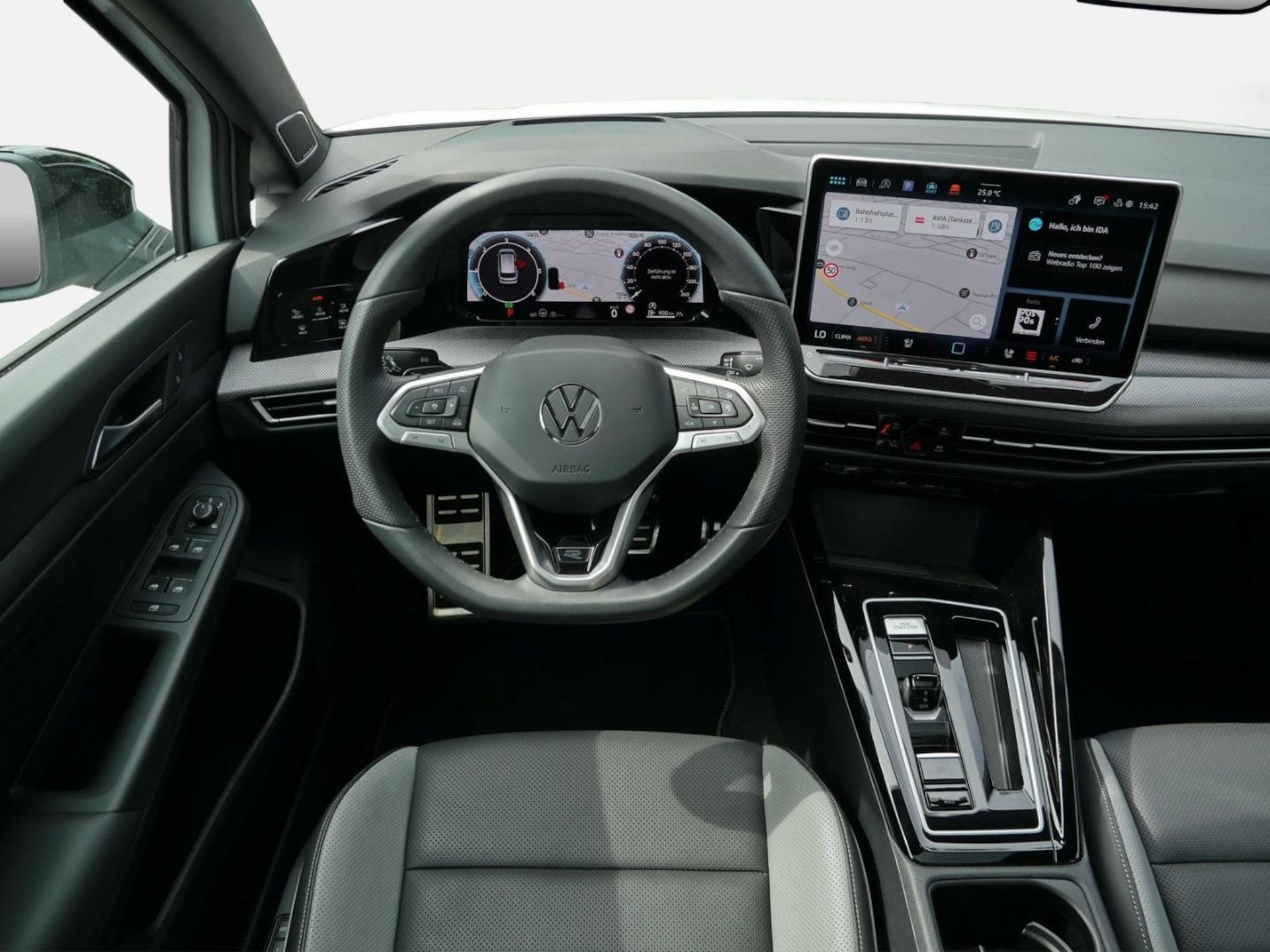 Volkswagen Golf Variant R-Line