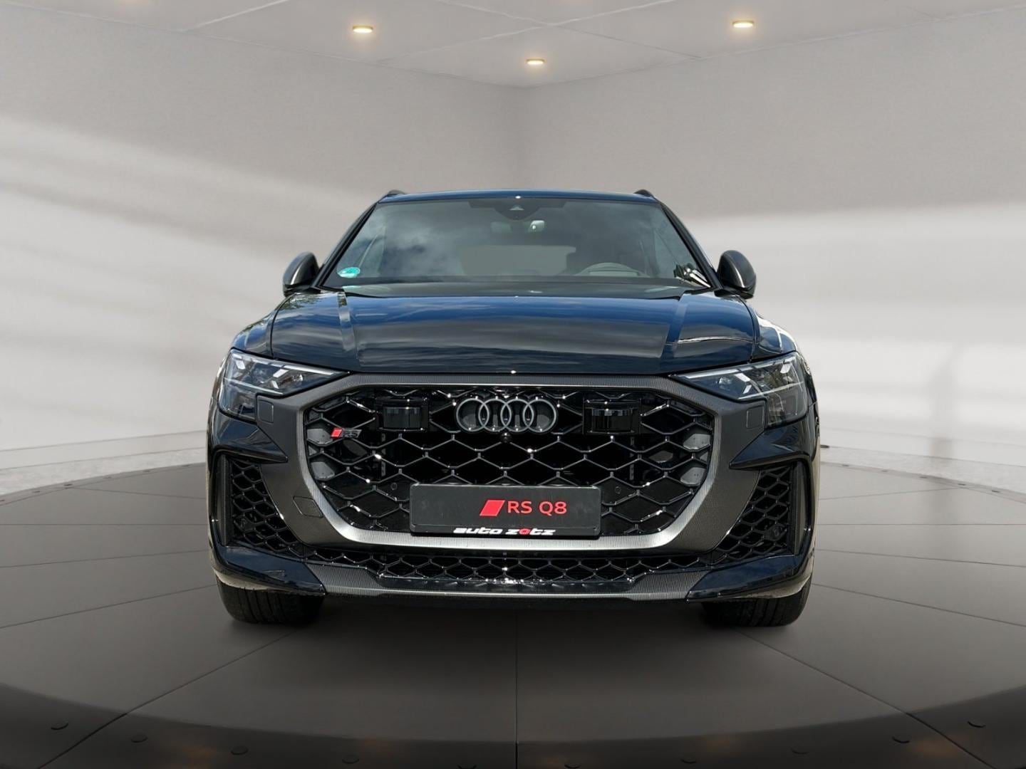 Bild über Audi RS Q8 SUV TFSI quattro 471 kW tiptronic - für weitere Informationen kontaktieren Sie den Audi Partner