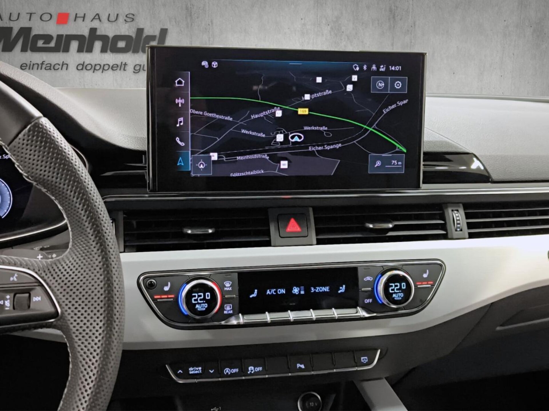 Audi A4 Avant S line