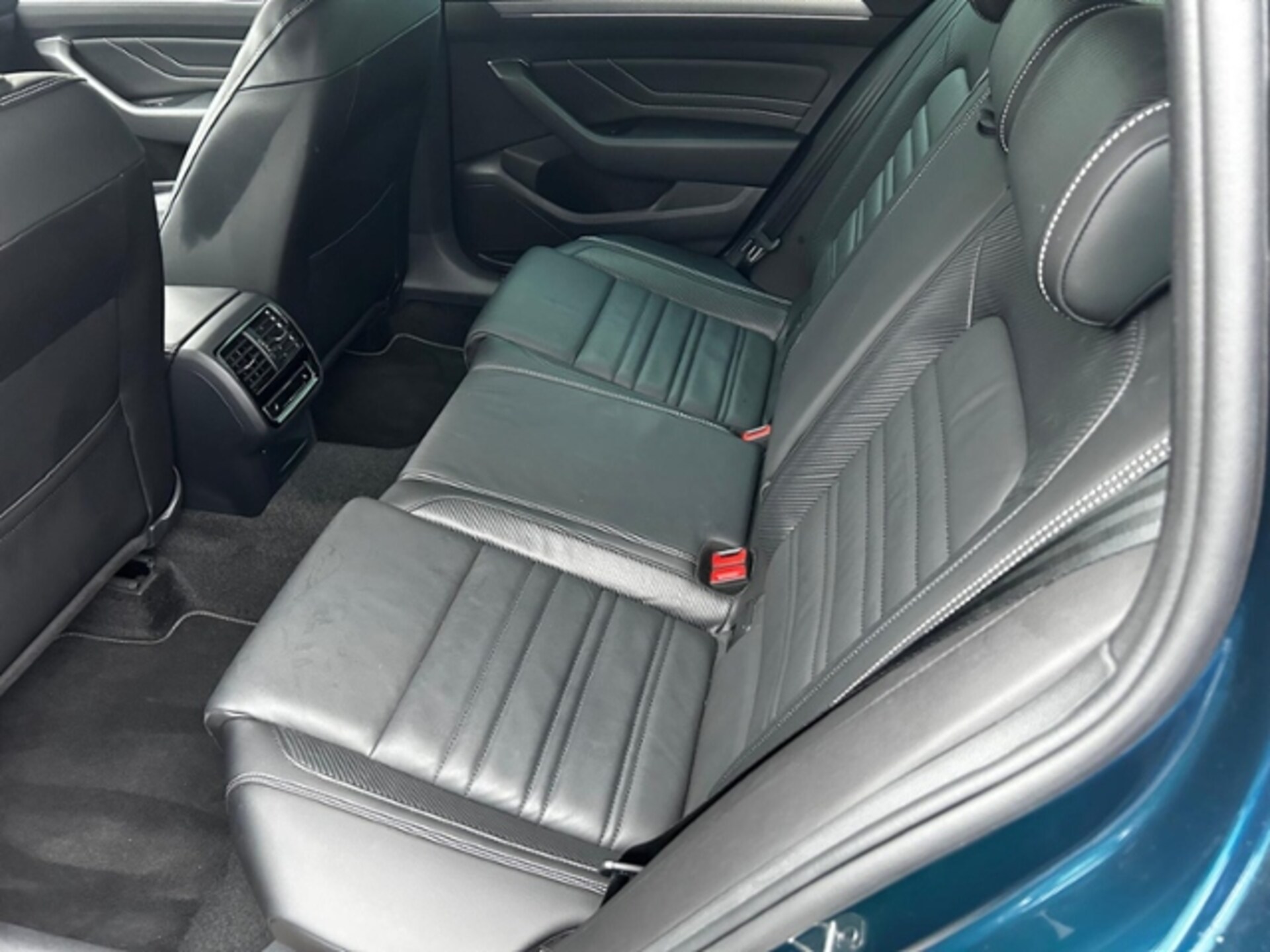 Volkswagen Passat Variant Elegance