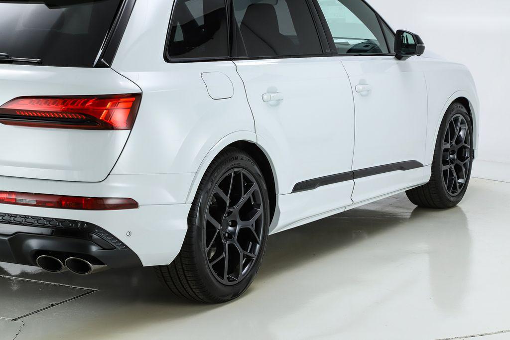 2026 Audi SQ7 Premium Plus - Photo 18