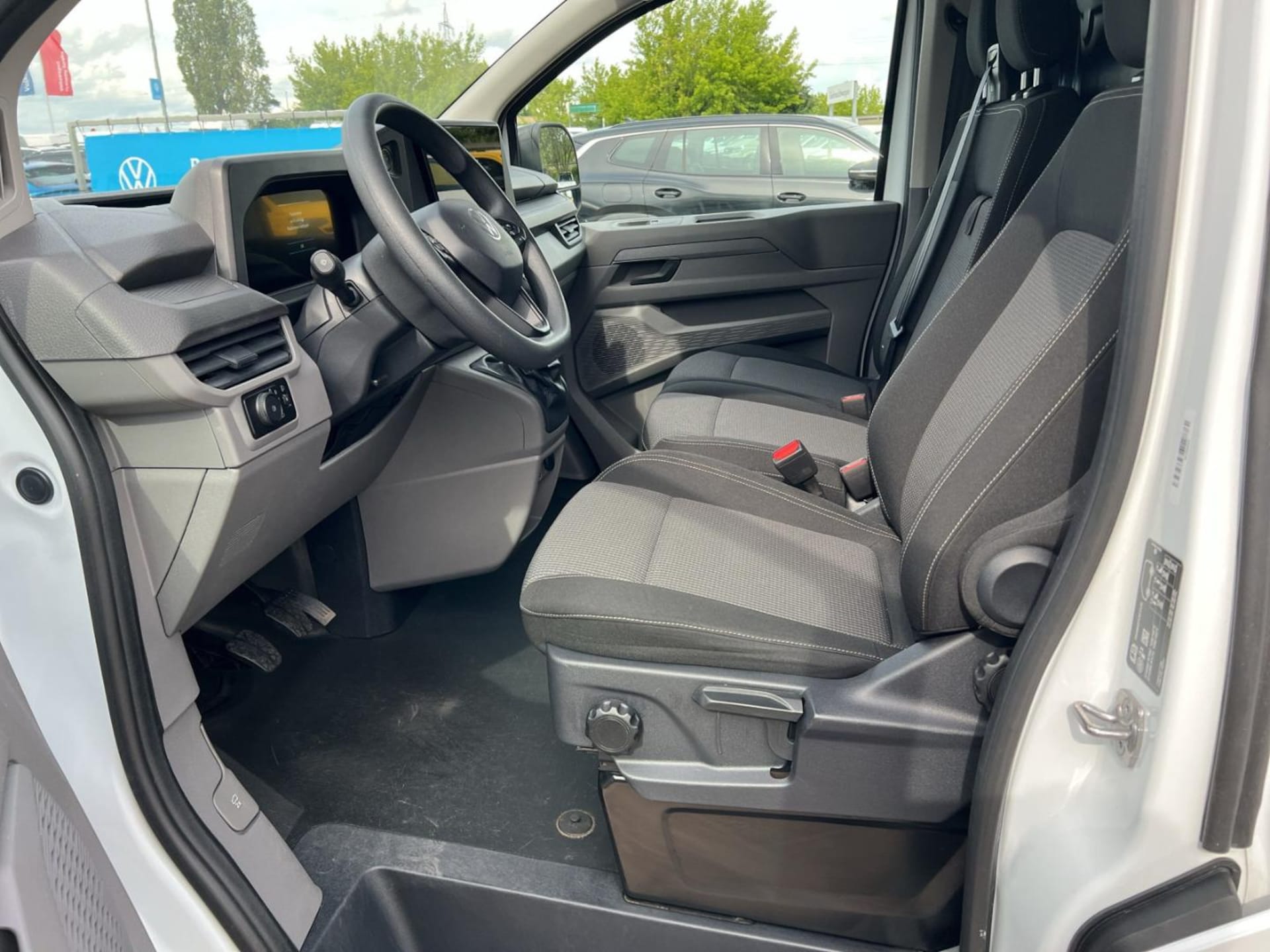 Volkswagen Transporter Kasten langer Radstand