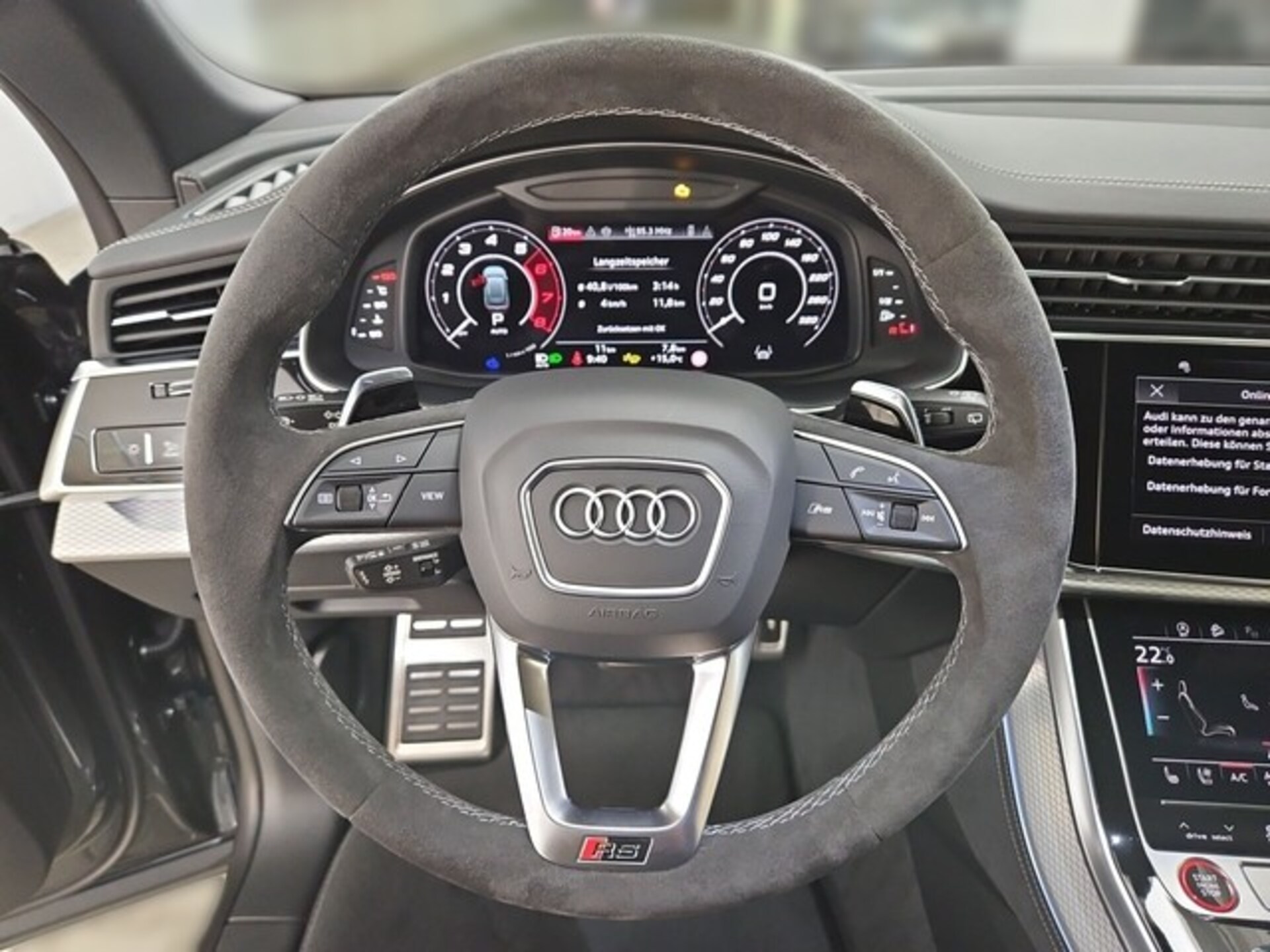 Audi RS Q8 SUV performance