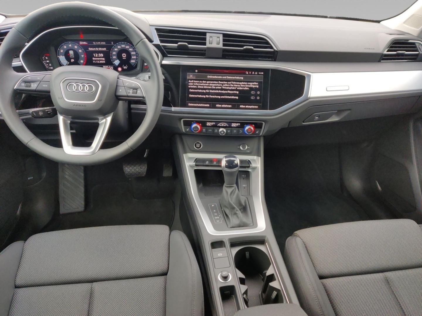 Bild über Audi Q3 advanced 35 TFSI S tronic - für weitere Informationen kontaktieren Sie den Audi Partner