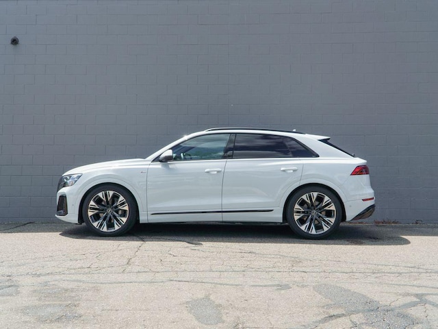 2026 Audi Q8