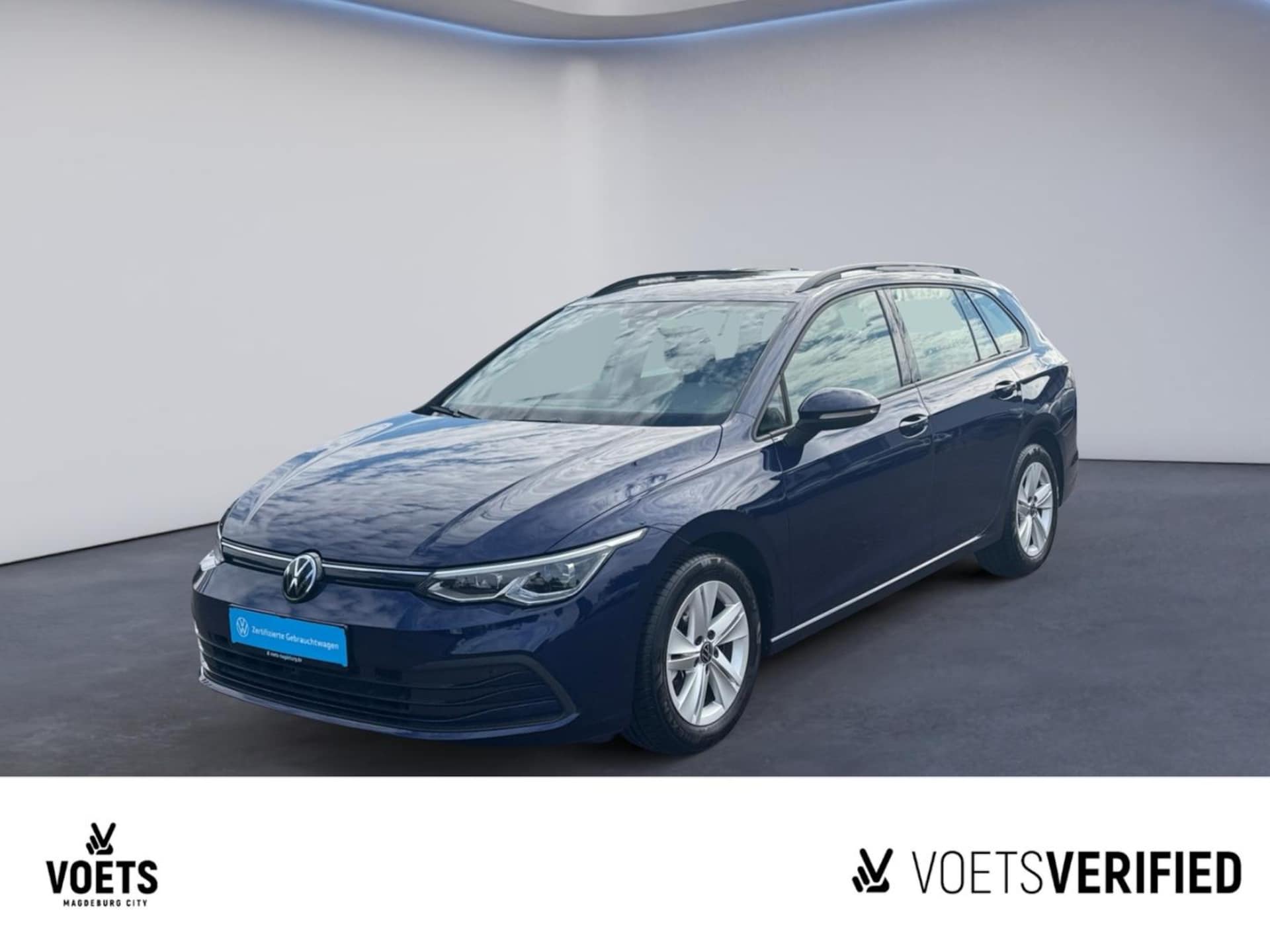 Volkswagen Golf Variant 2023 — Golf Variant Life 1.5 eTSI DSG LED+NAVI+ACC+SHZ