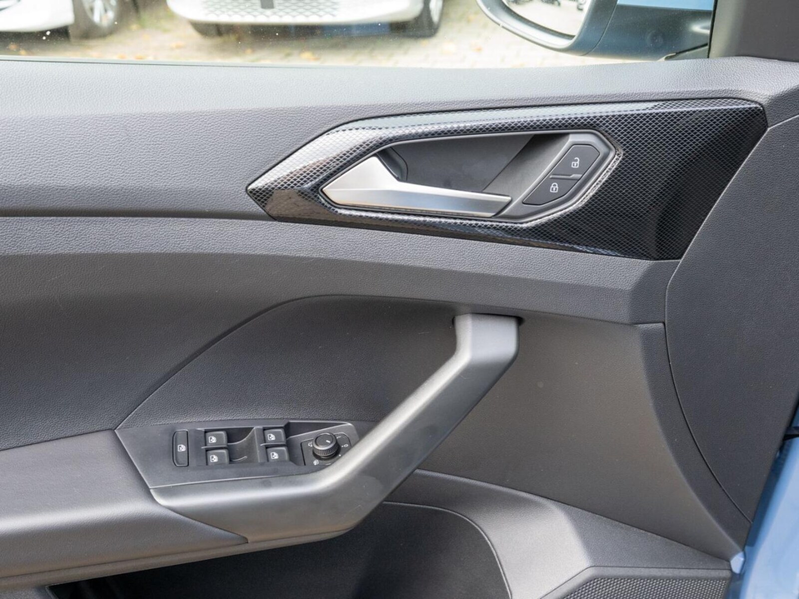 Volkswagen T-Cross – Bild 11