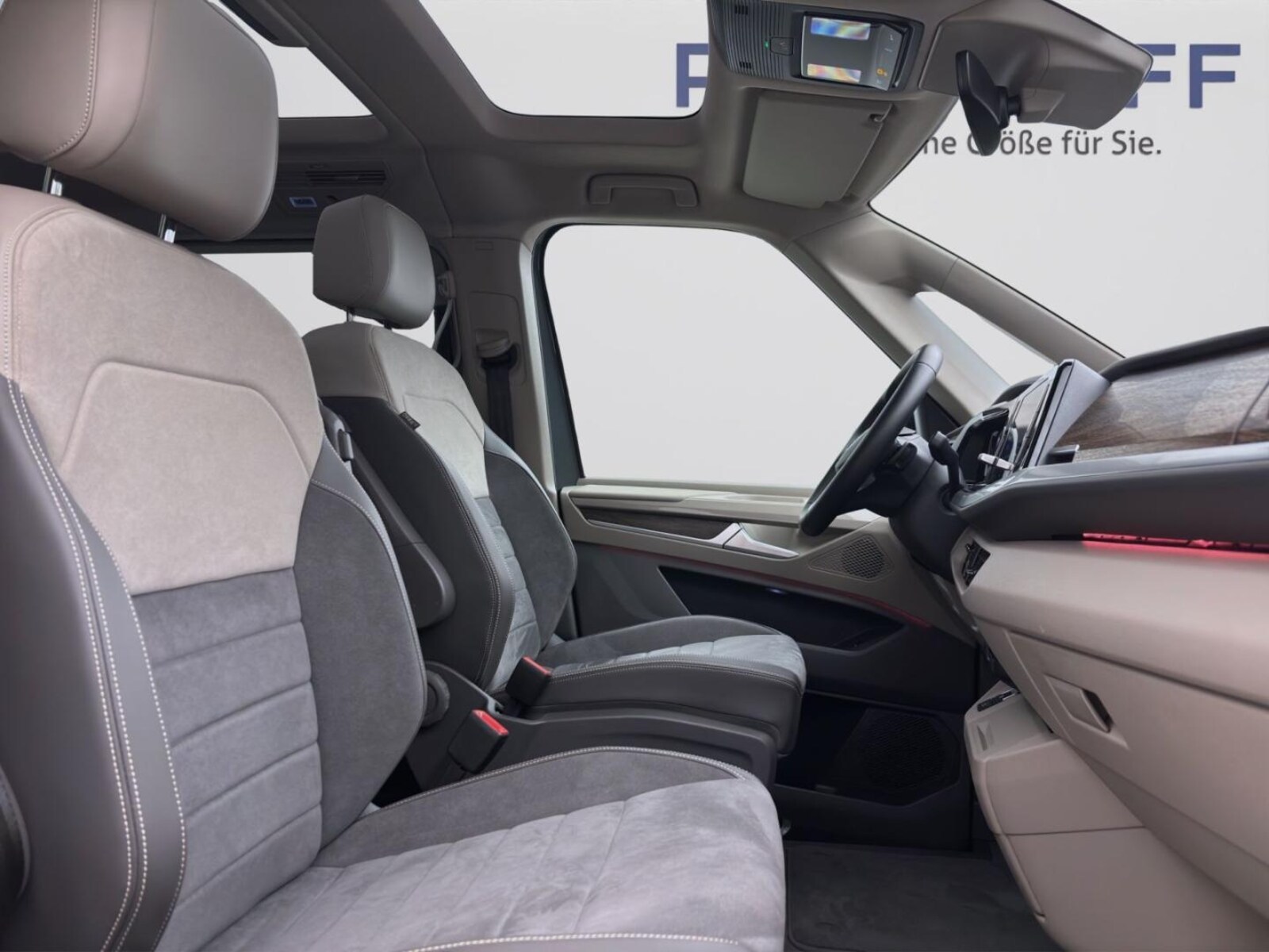 Volkswagen Multivan Langversion – Bild 16