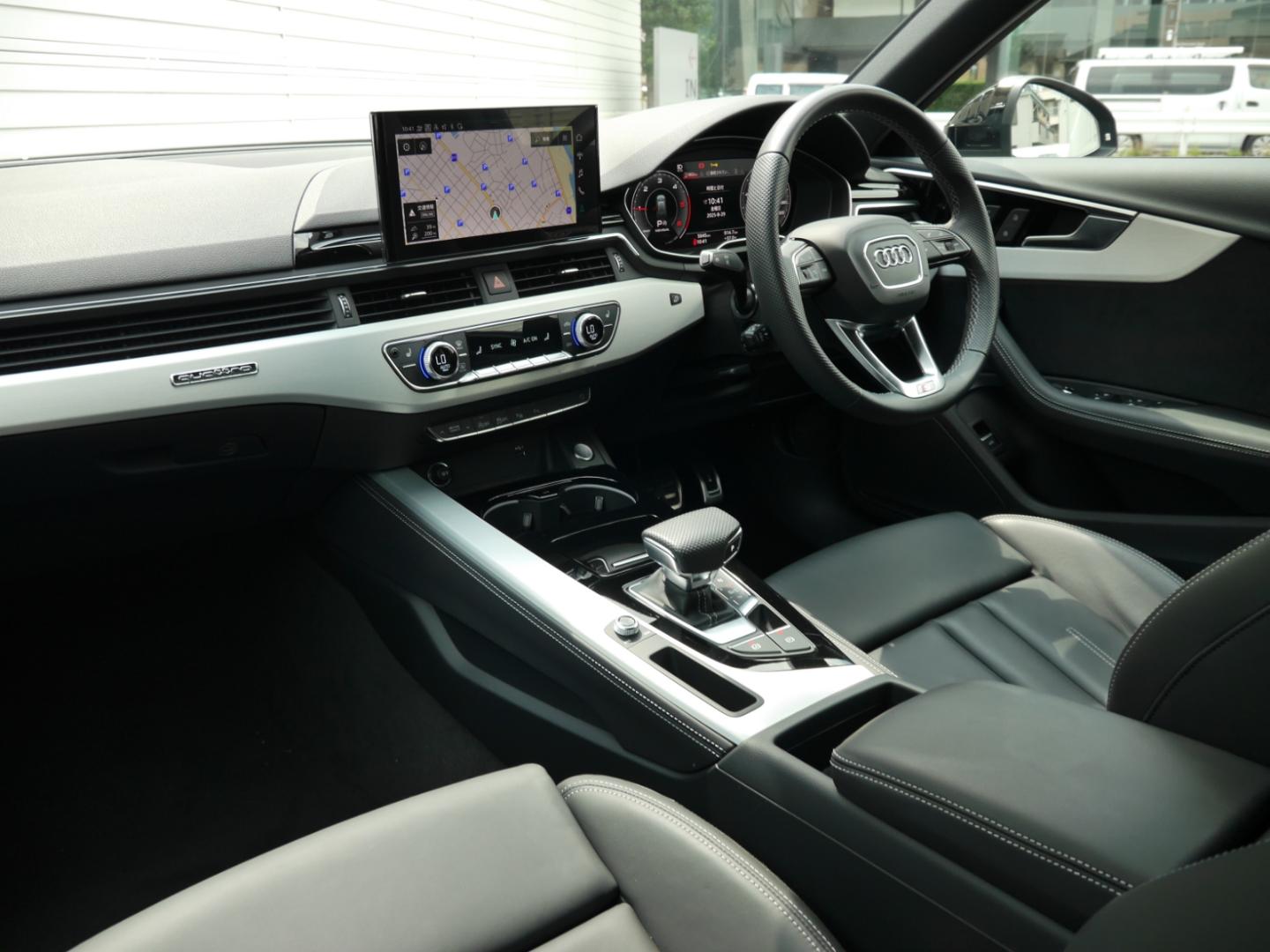 Image about Audi A4 Avant 40 TDI quattro S line 150(204) kW(PS) S tronic