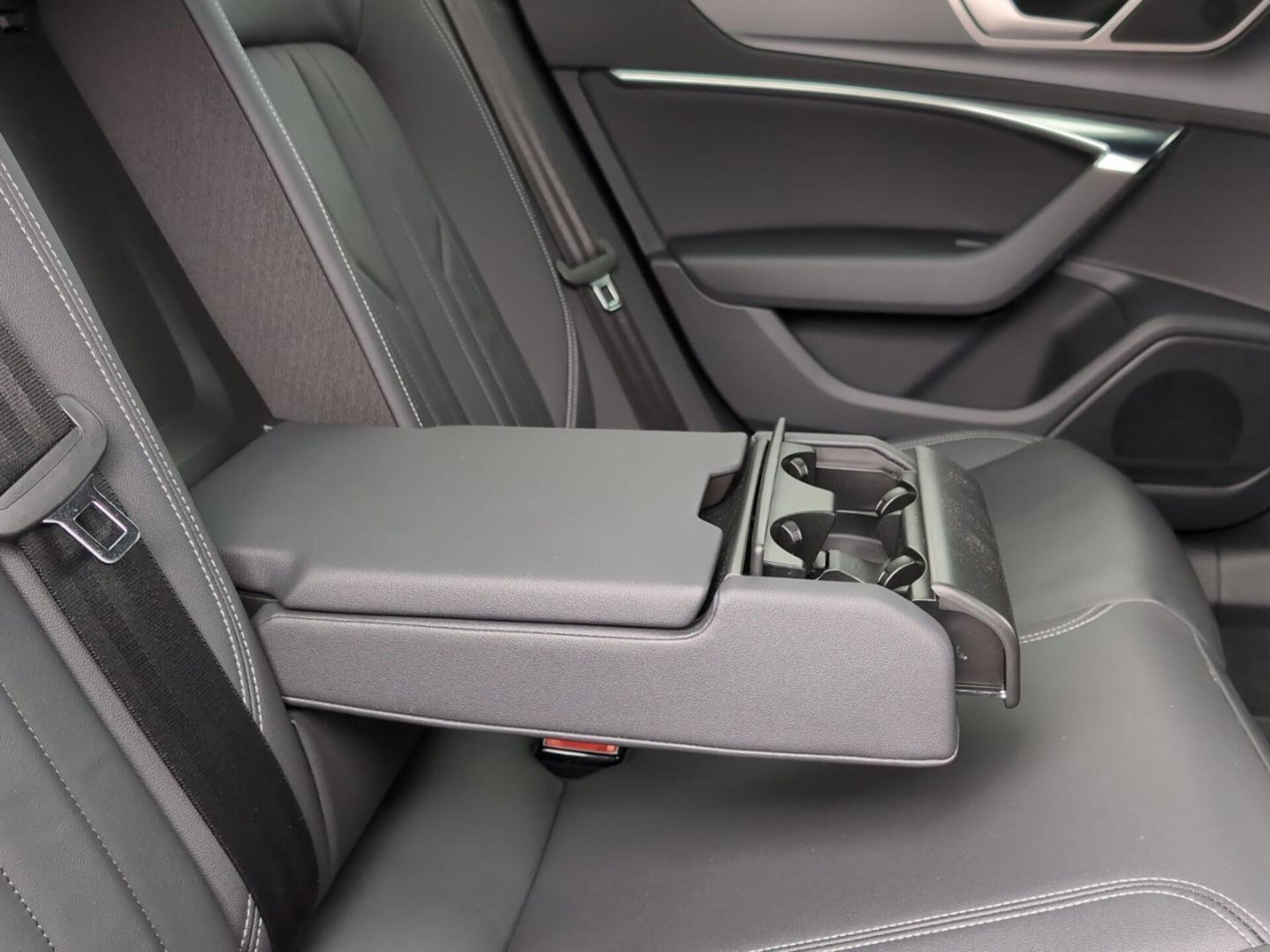 Audi A6 Avant Sport