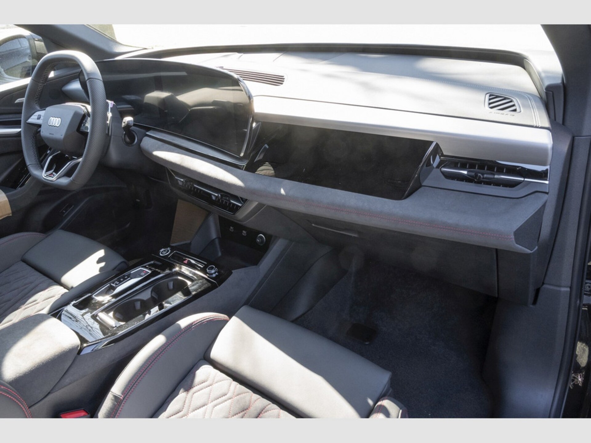 Audi Q6 SUV e-tron