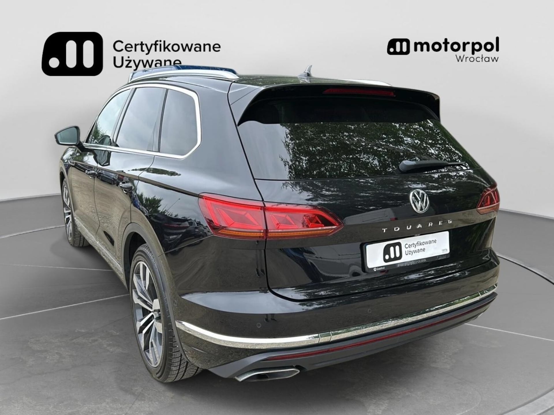 Volkswagen Touareg Model bazowy