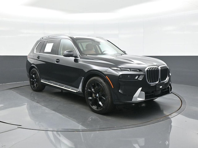 2023 BMW X7