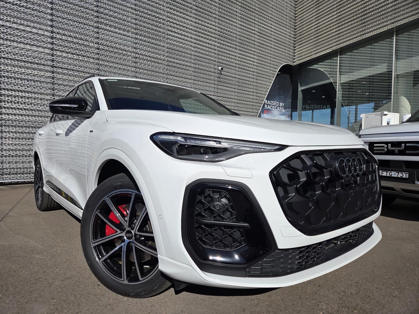 Image about Audi Q5 Sportback e-hybrid quattro S tronic