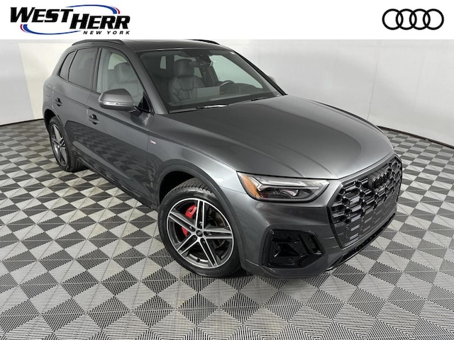 Photo of 2024 Audi Q5 TFSI e