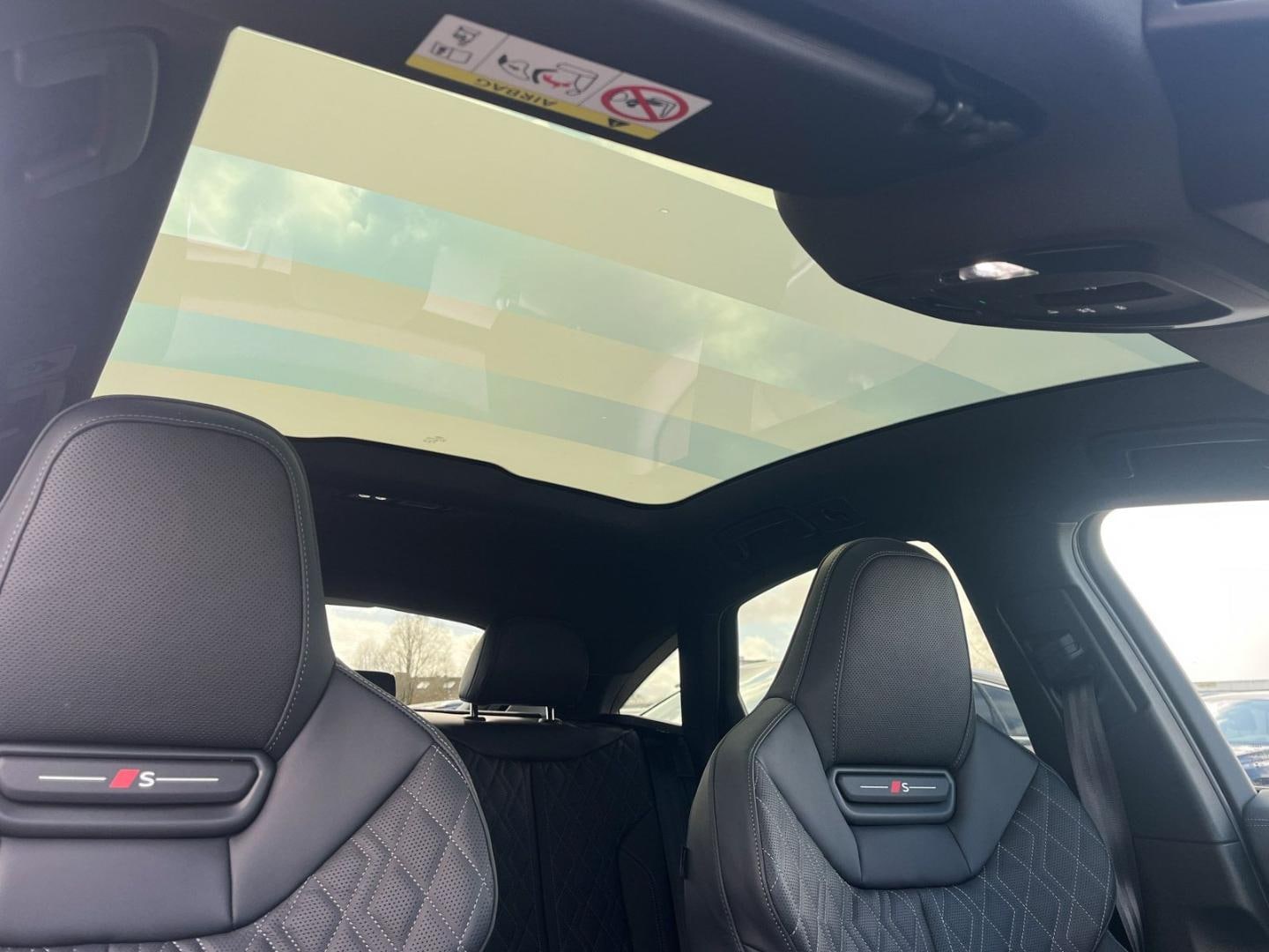 Bild über Audi A5 Limousine TFSI quattro 150 kW S tronic - für weitere Informationen kontaktieren Sie den Audi Partner