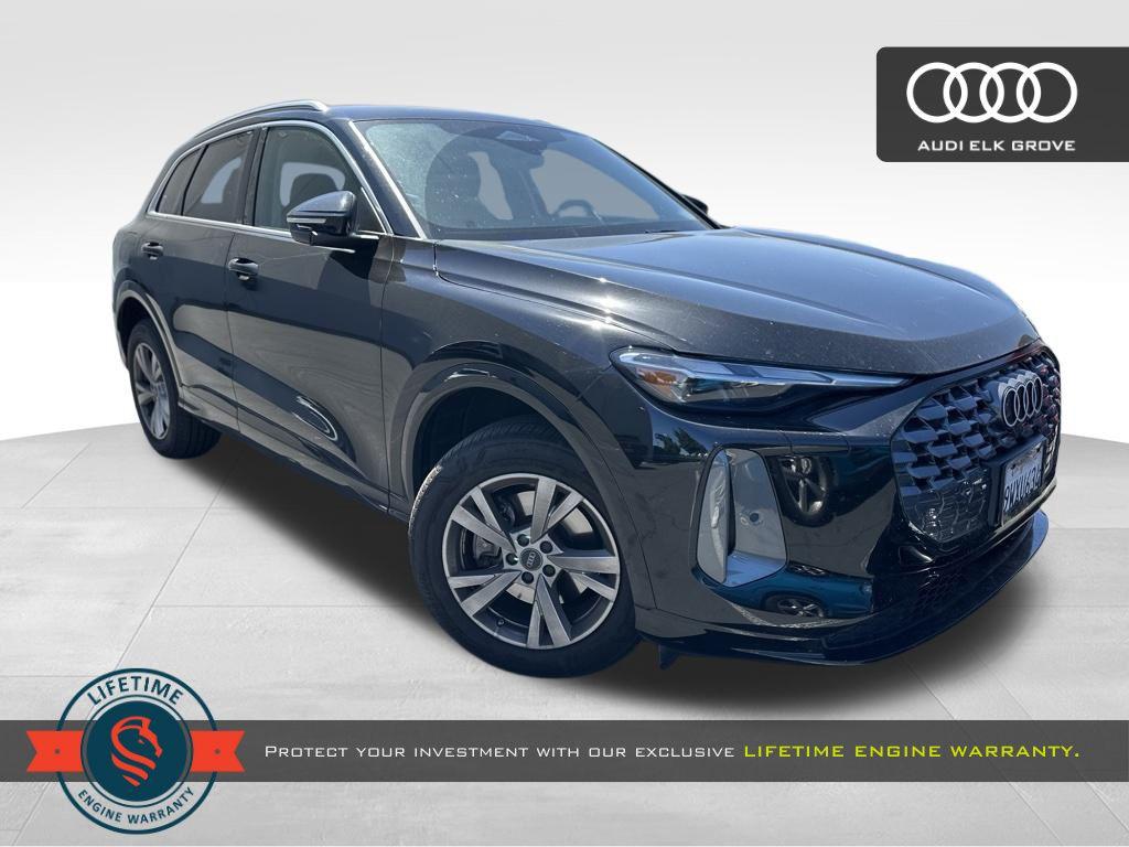 2025 Audi Q5 Premium quattro's photo