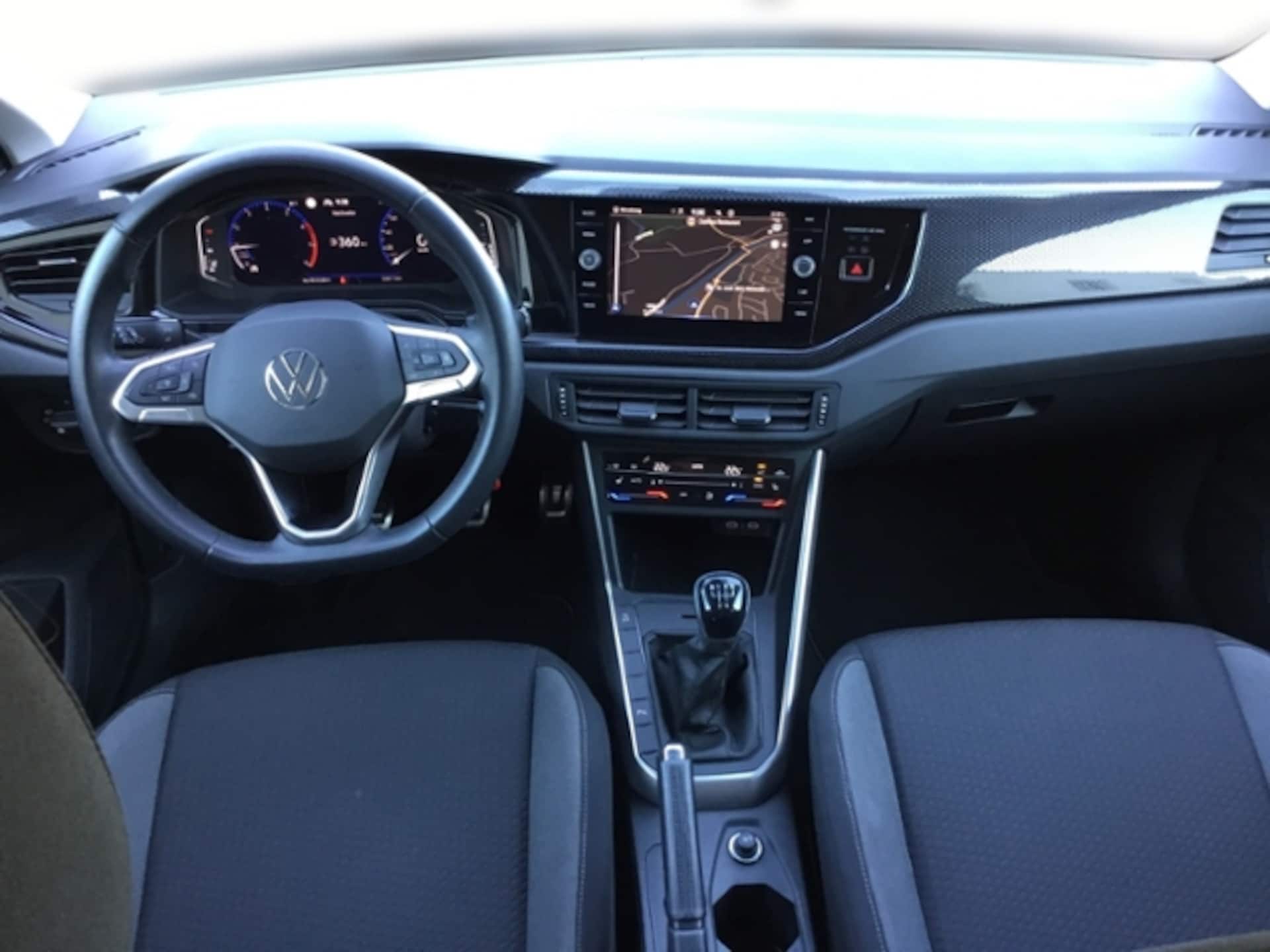 Volkswagen Polo Active