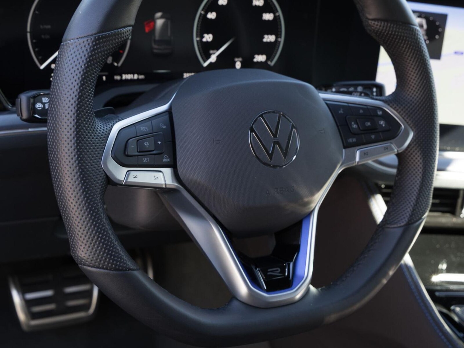 Volkswagen Touareg – Bild 11