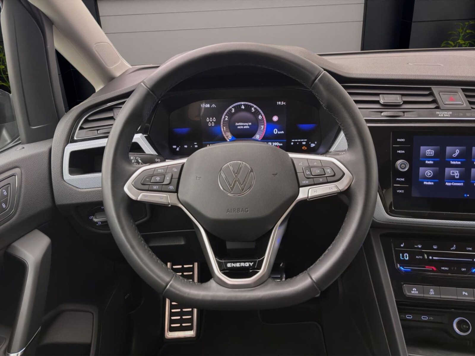 Volkswagen Touran – Bild 12