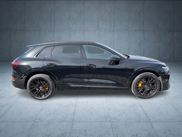Image about Audi e-tron S line 50 quattro