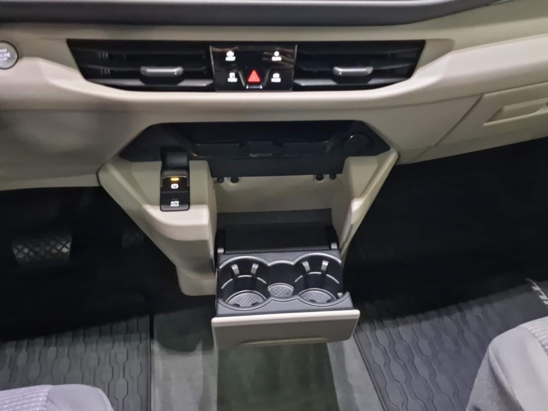 Volkswagen Multivan Basis-Modell