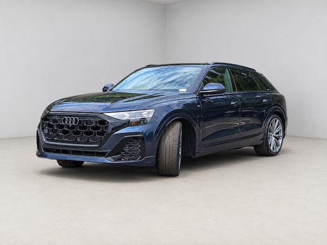 2026 Audi Q8