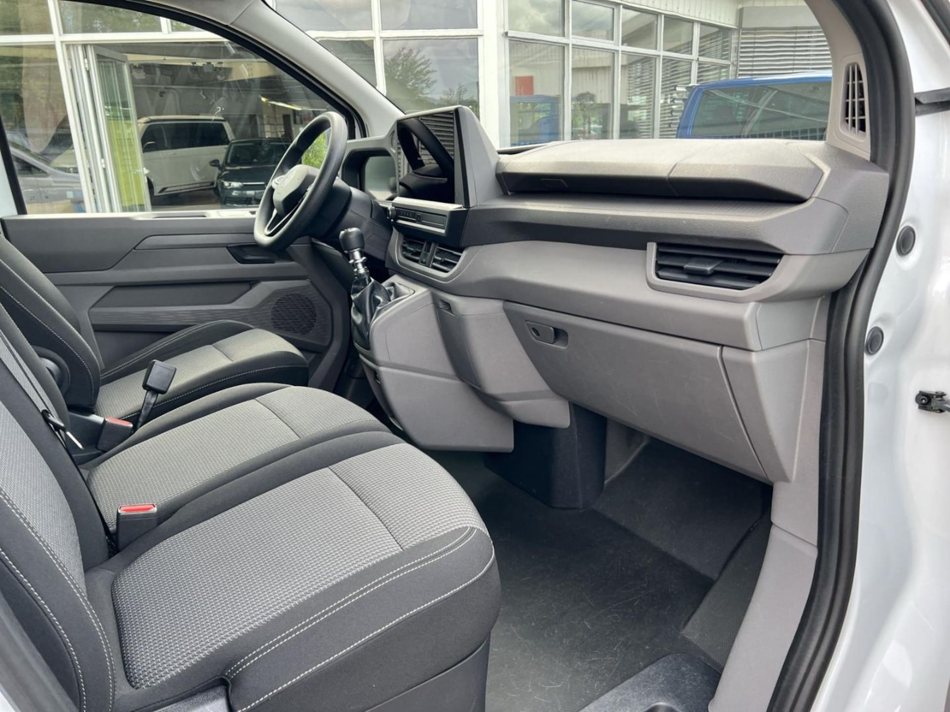 Volkswagen Transporter Kasten langer Radstand