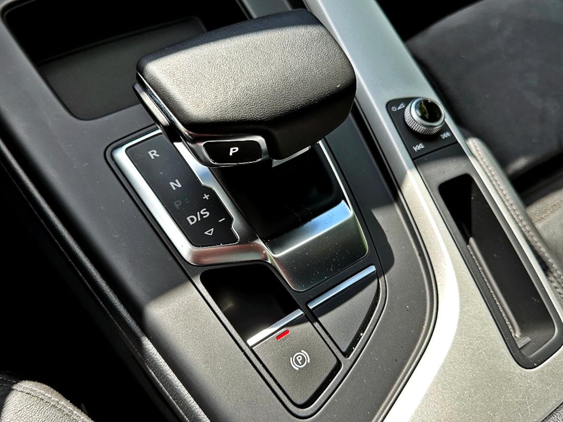 Audi A4 Avant S line