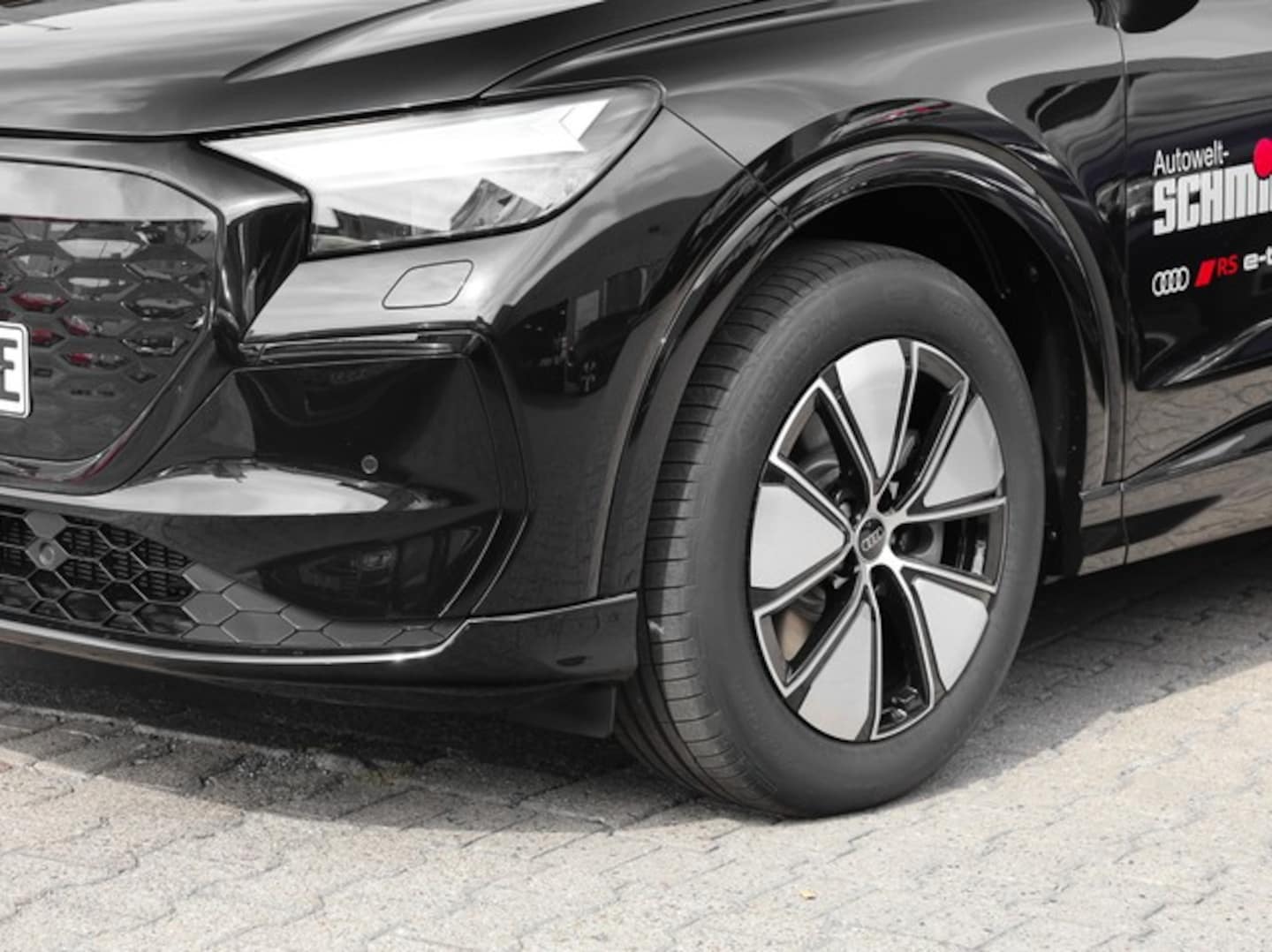 Bild über Audi Q4 SUV e-tron e-tron 150 kW - für weitere Informationen kontaktieren Sie den Audi Partner